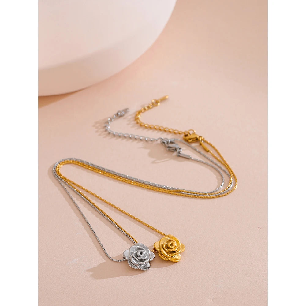 Collier Fleur Relief