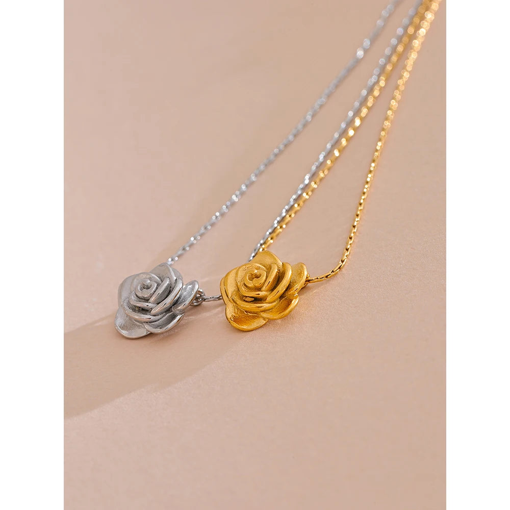 Collier Fleur Relief