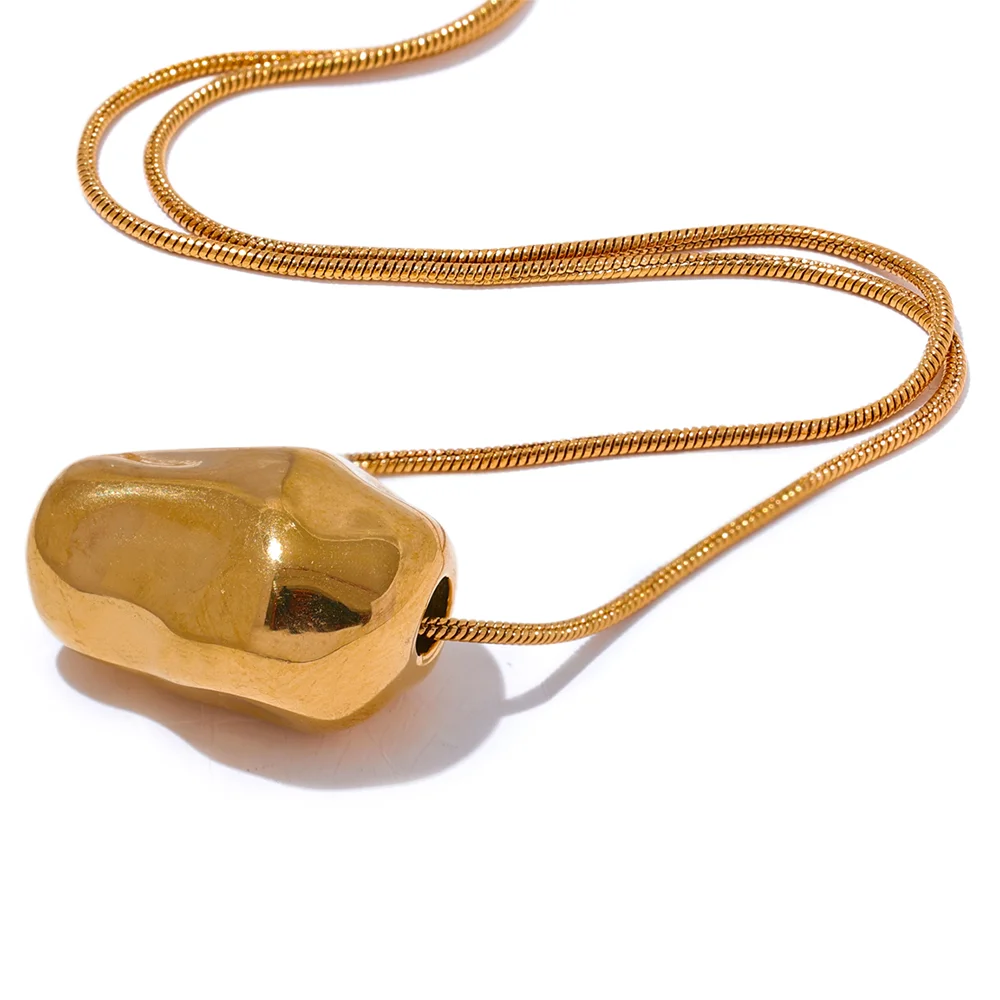 Collier Sculpté
